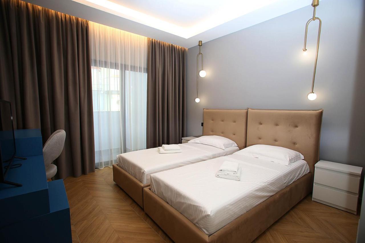 Diamond Hotel Durrës Exteriör bild